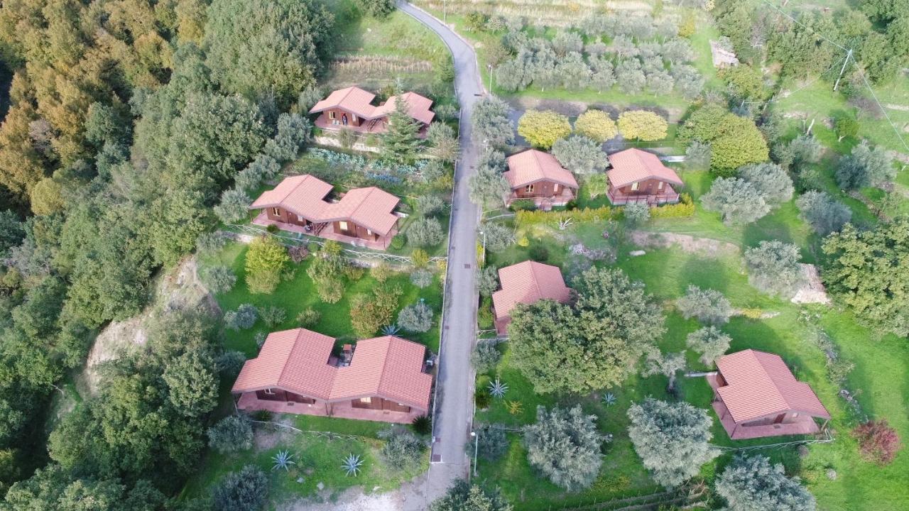 Agriturismo San Cataldo Motta Camastra Eksteriør bilde